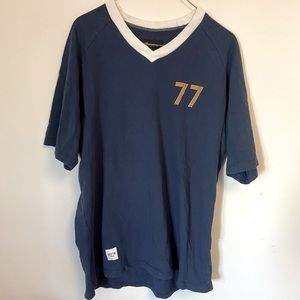 Brixton. Blue Vneck Tshirt.